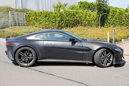 Erlkönig Aston Martin Vantage V12 RS