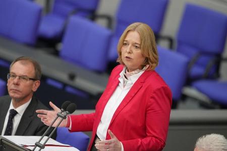 Bärbel Bas will schnelle Wahlreform durchsetzen Bundestagspräsidentin