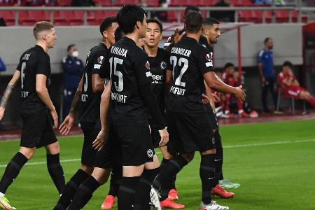 Am Donnerstagabend gastierte Eintracht Frankfurt in der Europa League bei Olympiakos Piräus. Dort fuhren die Adler einen glü...