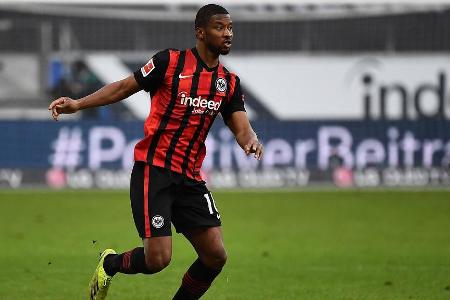 Übernahm die rechte Seite vom schwachen Barkok. Brachte für die letzte halbe Stunde deutlich mehr defensive Stabilität, ohne...