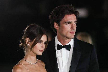 Kaia Gerber und ihr Ex-Freund Jacob Elordi bei ihrem Red-Carpet-Debüt in Los Angeles.