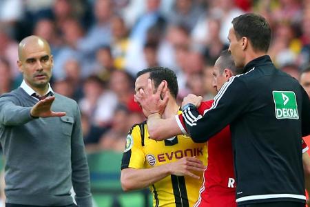 Im gleichen Spiel geraten der Franzose und Gonzalo Castro aneinander. Der Münchener wehrt sich auf eine unschöne Weise: Sein...