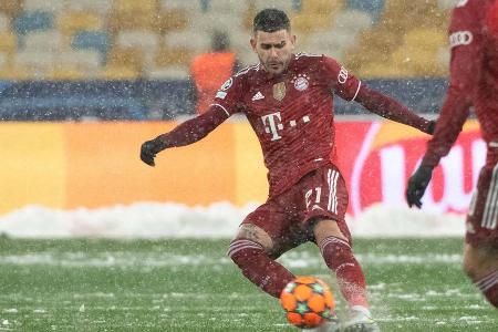 Strahlte zunächst Ruhe und Souveränität aus. Erlaubte sich dann allerdings auch einige Fehler und Unachtsamkeiten. Hatte gro...