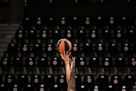 Basketball-Bundestrainer Herbert zu Abstellungsproblemen: 