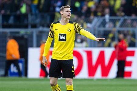 Stand erstmals in einem Champions-League-Spiel von Beginn an auf dem Rasen. Wirkte in seinen Szenen häufig nicht auf der Höh...