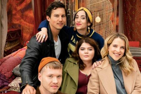 Tim Oliver Schultz (oben li.) hat eine neue Serienrolle ergattert.