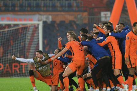 Niederlande zittern sich nach Katar - Kuntz und Türken dürfen hoffen