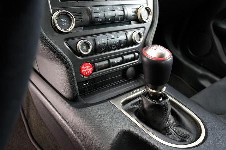Shelby GT350 Mustang, Schalthebel