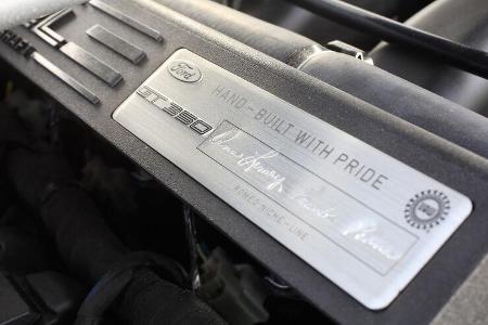 Shelby GT350 Mustang, Plakette