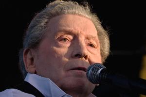 Auch mit 83 Jahren geht Jerry Lee Lewis noch auf Tour