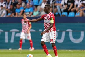 Mainzer Niakhate mit Corona infiziert