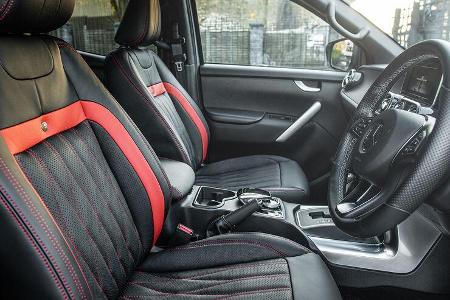 11/2021_Chelsea Truck Company X-Klasseby Kahn