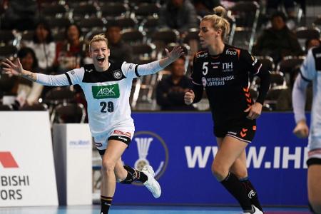 DHB-Frauen im WM-Quartier in Valencia eingetroffen