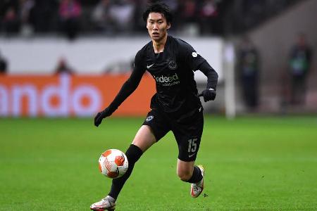 Wirkte zunächst sehr aktiv und war fast überall auf dem Platz zu finden. Belohnte seinen hohen Einsatz schon früh mit dem Tr...