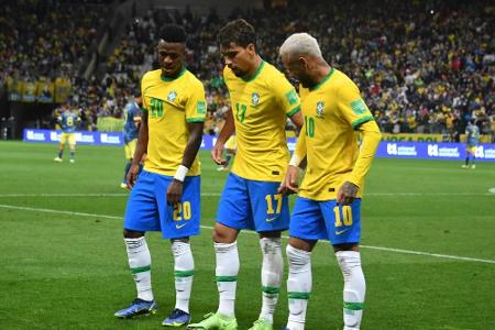 Brasilien löst Katar-Ticket - Leverkusener Hincapie lässt Ecuador träumen