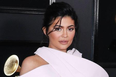 Manch ein Bewunderer von Kylie Jenner übertreibt es.