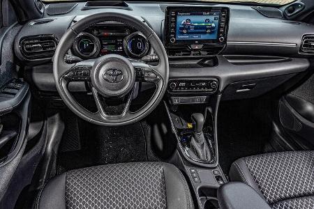 Hybrid Toyota Yaris 1.5 Hybrid, ams 2420