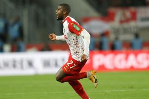 Modeste köpft Köln zum späten Sieg gegen Stuttgart