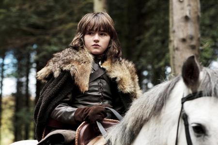 Bran Stark (Isaac Hempstead-Wright) beobachtet gleich in Staffel eins Cersei und Jaime beim Sex. Der schubst ihn daraufhin a...