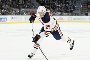 Draisaitl verliert mit Edmonton - NHL-Debüt für Peterka