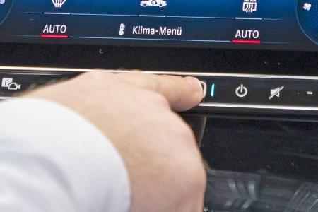 S-Klasse 2020 MBUX Cockpit