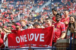 Ab 3. Januar: Stehplätze bei ManUnited zurück