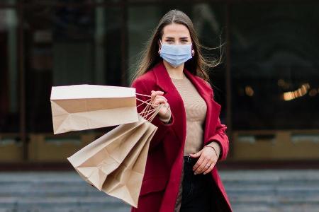 Nur geimpfte und genesene Personen können künftig im Einzelhandel shoppen.