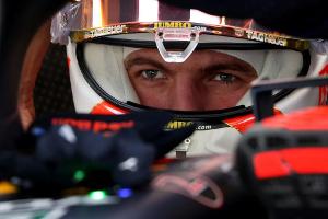 WM-Showdown: Hamilton Trainingsschnellster in Abu