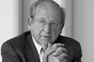 Günther Rühle wurde 97 Jahre alt.