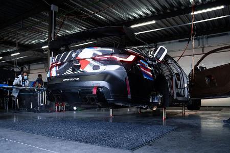 Test BMW M4 GT4 (G82) in Almeria, Spanien