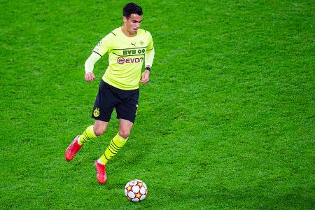 Nur wenige Minuten auf dem Rasen, ehe er zum ersten vielversprechenden Abschluss ansetzte, allerdings knapp am Winkel vorbei...