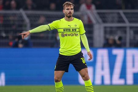 Musste in der Innenverteidigung kaum mehr richtig eingreifen und brachte die gute Abwehrleistung der Schwarz-Gelben ungefähr...