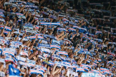 Hansa verschenkt reduziertes Kartenkontingent