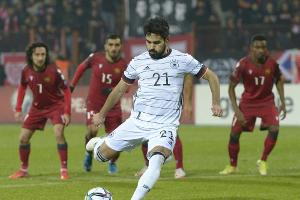 DFB-Star Gündogan macht den Trainerschein