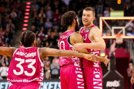 BBL: Bonn bleibt Bayern auf den Fersen - Spiel in Chemnitz abgesagt