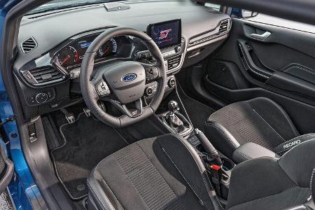 Ford Fiesta ST, Interieur