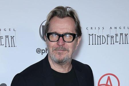 Gary Oldman (63) war in der magischen Filmreihe als Sirius Black eine Art Ersatzvater für Harry Potter. Zehn Jahre nach dem ...