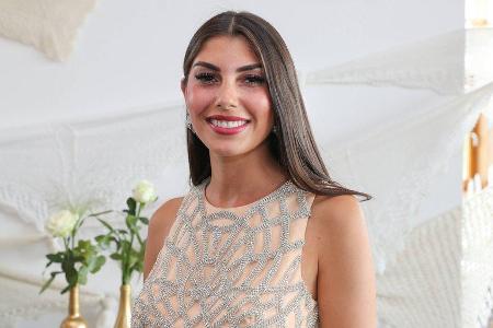 Yeliz Koc ist seit Oktober Mutter ihrer kleinen Tochter Snow Elanie.