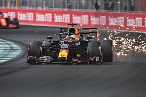 Verstappen in Dschidda erstmals schneller als Hamilton