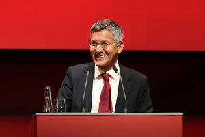 Präsident Hainer vor Klassiker sicher: Bayern wird Meister