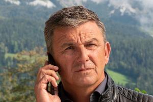 Seit bald 15 Jahren meldet sich Hans Sigl als "Der Bergdoktor" am Apparat.