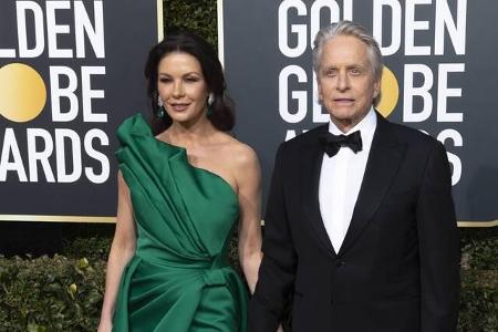 ...böse Briefe an Michaels Ehefrau Catherine Zeta-Jones, in denen sie verlangte, dass Catherine sich von Michael scheiden lä...