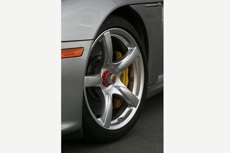 Porsche Carrera GT im Supertest