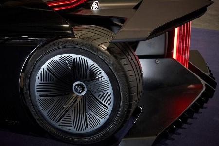 Fordzilla P1 Gaming Simulator Prototyp