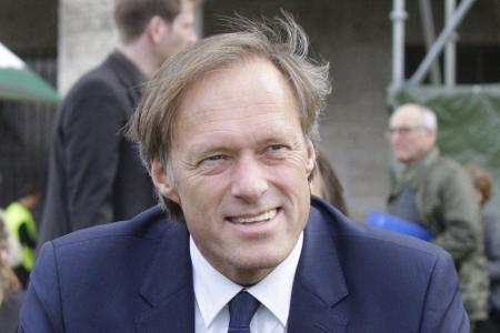 Der ehemalige ARD-Sportmoderator Gerhard Delling (62) hat eine neue Liebe. In einem Interview mit 