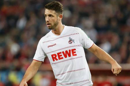 Hatte etwas Pech, dass ihm der Ball bei der Mitnahme an den Arm sprang, sein Treffer korrekterweise aberkannt wurde (16.). I...