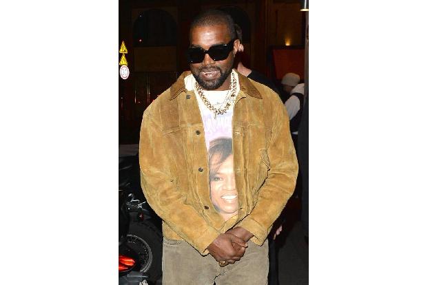 Kanye West heißt ab sofort offiziell Ye. Der Rapper hat sich seinen Namen offiziell per Gerichtsbeschluss ändern lassen. Als...