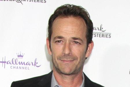2019 erlitt US-Schauspieler Luke Perry (1966-2019) mit 53 Jahren einen schweren Schlaganfall. Er starb wenige Tage später an...