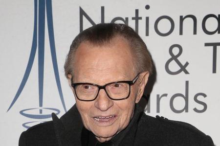 Talkshow-Legende Larry King erlitt 2019 mit 86 Jahren einen Schlaganfall und lag danach 
