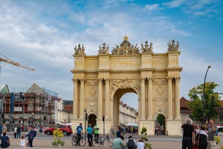 Brandenburg: Im Nordosten der Republik kostet der Liter E10 durchschnittlich 1,696 Euro, Diesel liegt bei 1,575.
